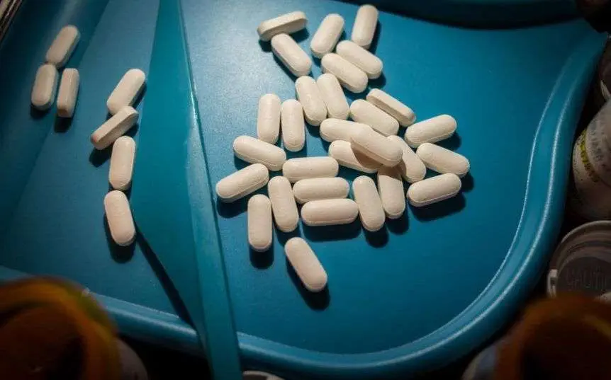 A Guide to Opioid Replacement Therapy 1 guide to opioids addiction