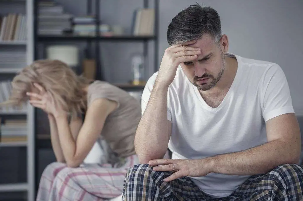 Signs and Symptoms of Alcohol Withdrawal 2 alcohol withdrawal symptoms