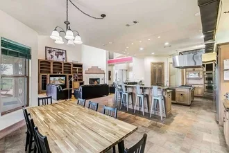 Drug & Alcohol Rehab Center 5 Image